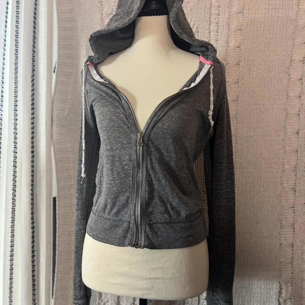 2000s fitted Grey zip up hoodie.
